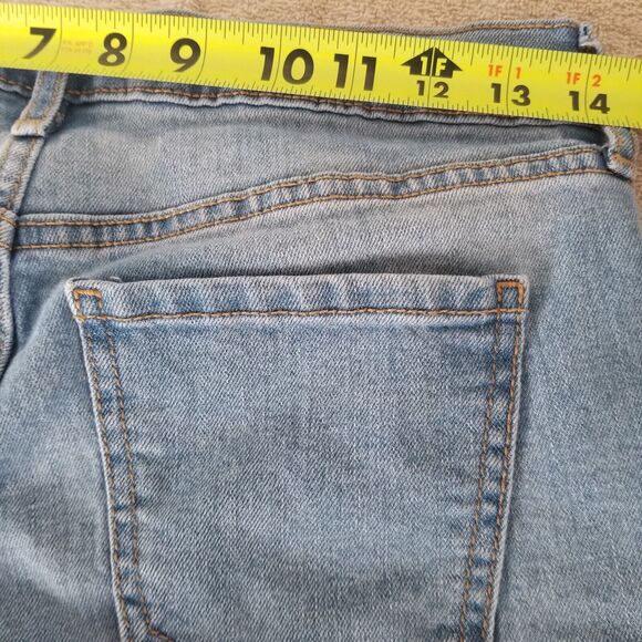 Old Navy Denim Jean Shorts Womens Size 2 Cuffed Rolled Stretch Distressed - Picture 6 of 7